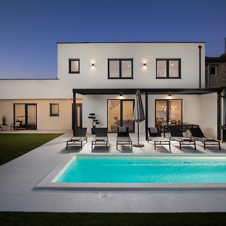 Villa Artis PUY Exterior foto