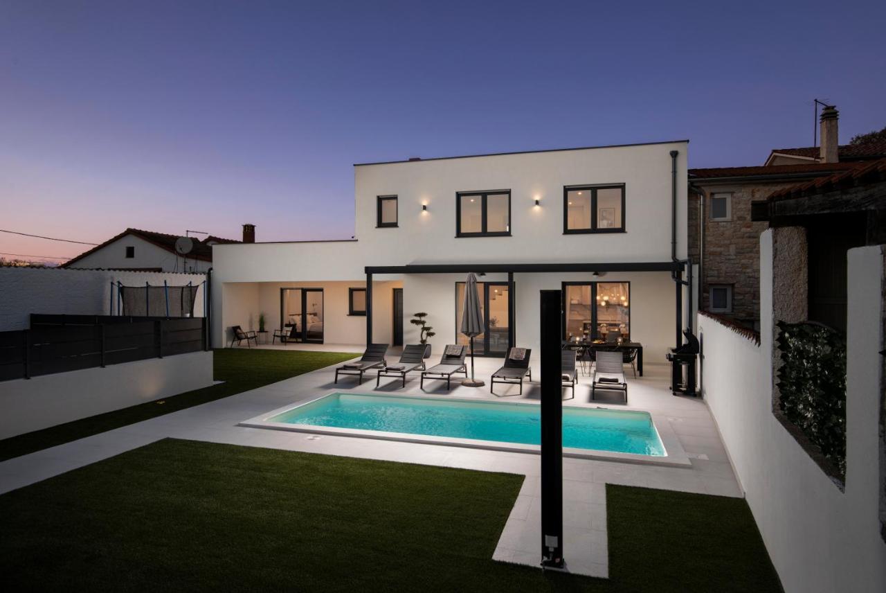 Villa Artis PUY Exterior foto