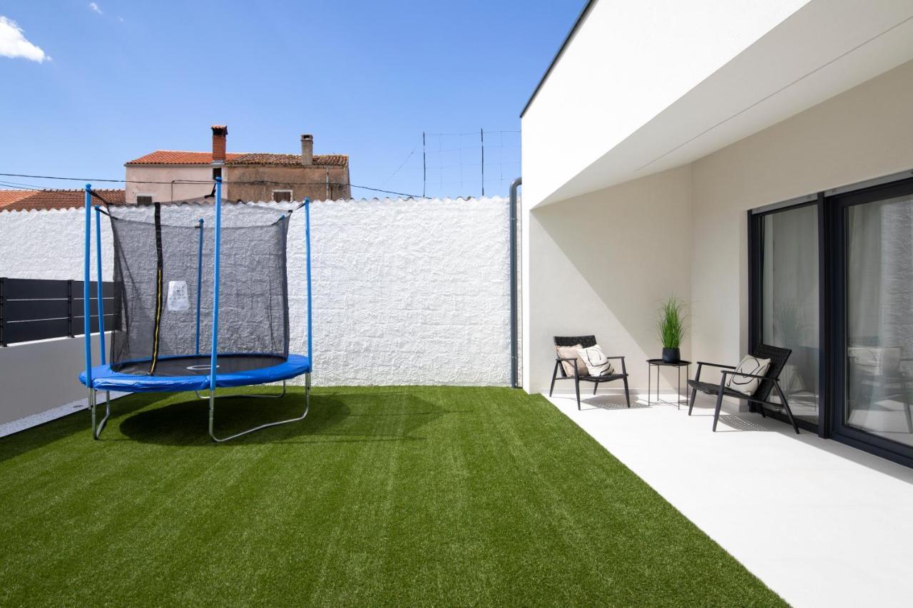 Villa Artis PUY Exterior foto